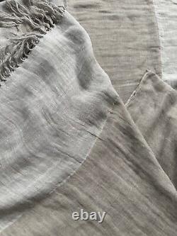 Couverture à rayures en lin 100% Brunello Cucinelli, beige clair avec franges grises, Italie